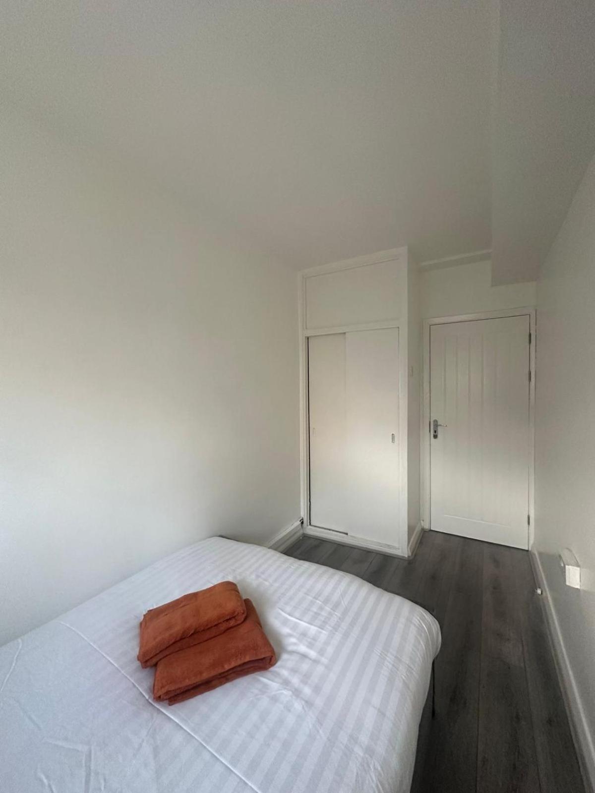 Apartment Stunning 3bedroom Flat In Bethnal Green- 3mins Away From Underground Station