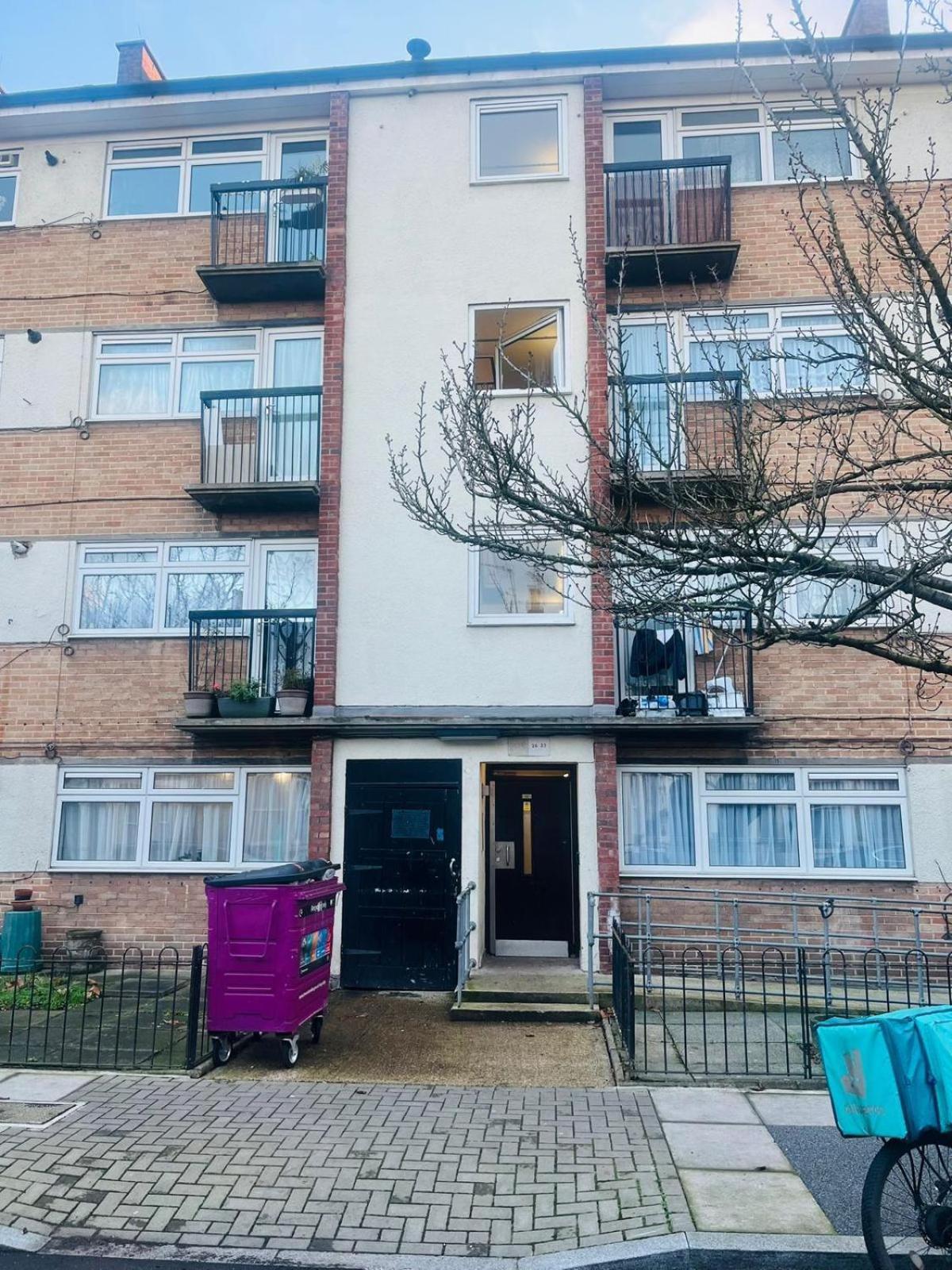 Stunning 3bedroom Flat In Bethnal Green- 3mins Away From Underground Station Appartamento Londra